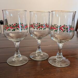 Vintage Libbey Christmas Holly Goblets, 3 Pc Set